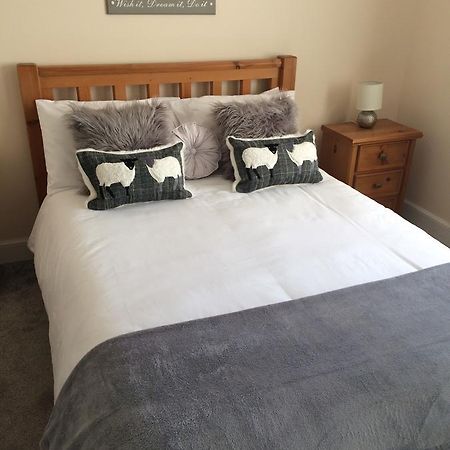 Edgehill B&B Kennethmont Eksteriør billede